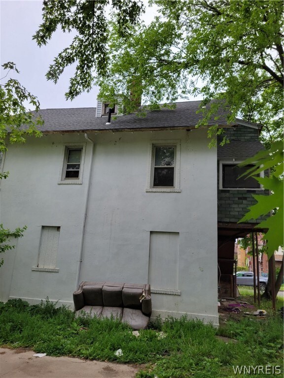 1215 17th St, Niagara Falls, NY 14301 - photo 3