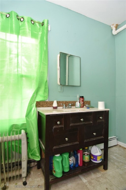 241 Rhodes St, Providence, RI 02905 - photo 3