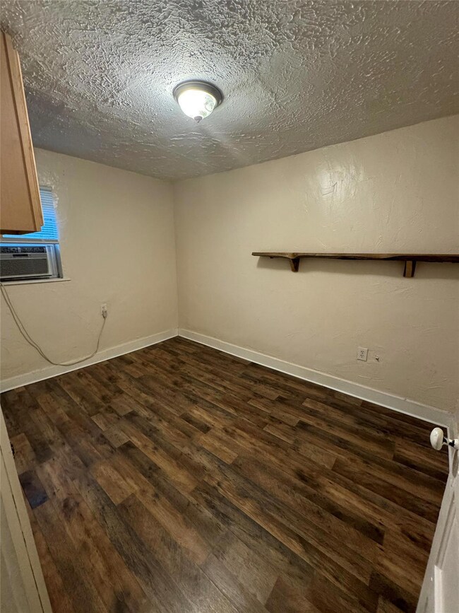 317 Edna St, Weatherford, TX 76086 - photo 6