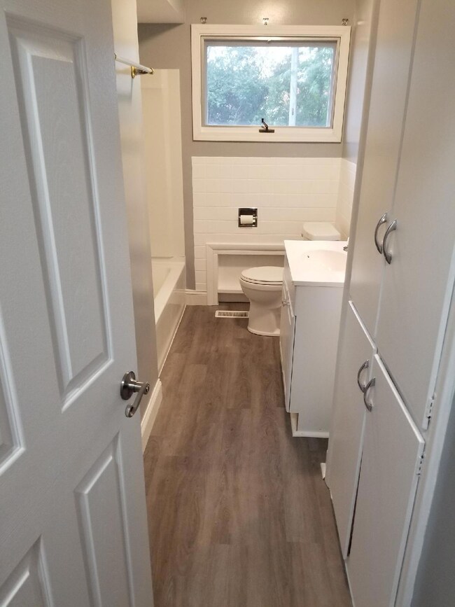 830 Hillcrest Dr, Saint Marys, OH 45885 - photo 6