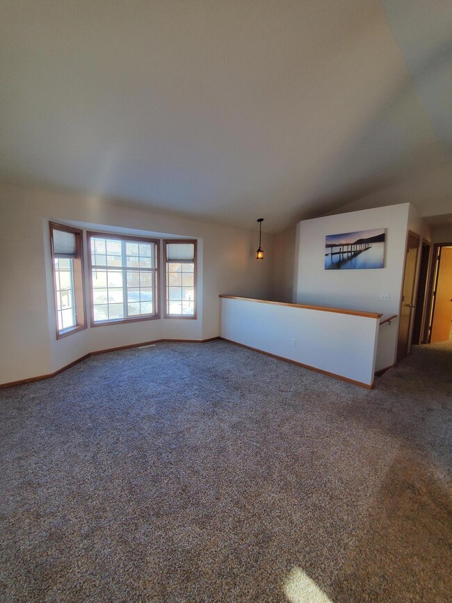 1852 Downing Ave, Shakopee, MN 55379 - photo 7