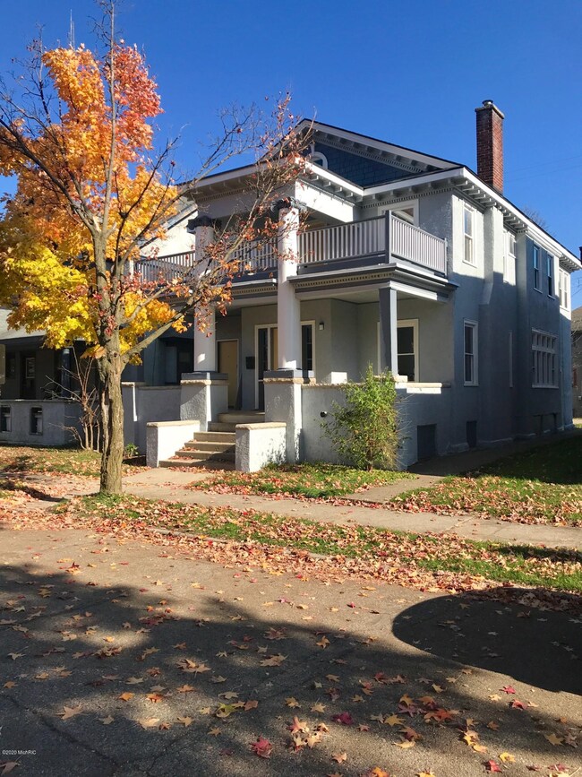 214 Allen Blvd_Jeff Leonard