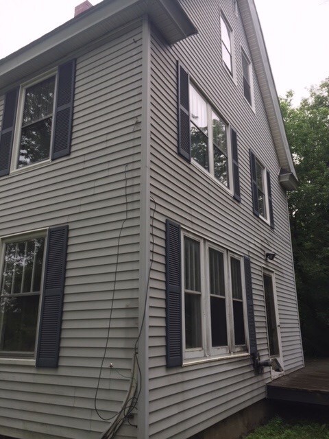 98 Circle St, Barre, VT 05641 - photo 4