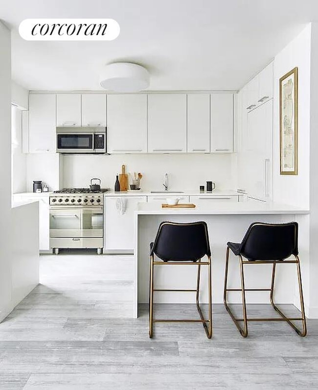 Stewart House Apartments unit 7P, New York, NY 10003 - photo 4