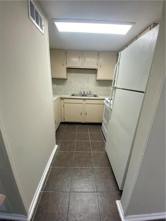 209 211 213 Meadows Dr, Destrehan, LA 70047 - photo 4