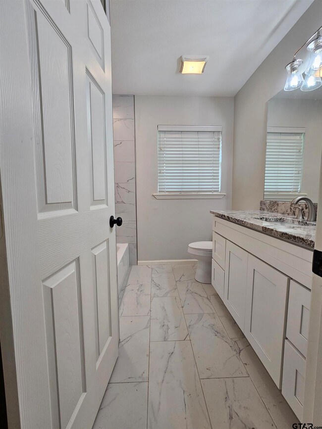 2802 2802 Pollard, Tyler, TX 75701 - photo 4