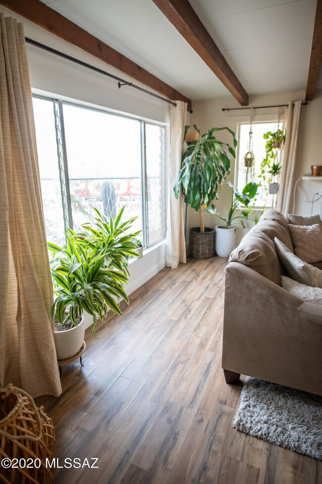 A-Living Room (3)