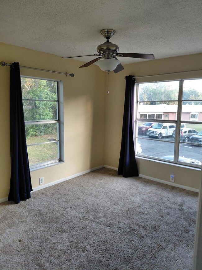 1562 SE 27th St unit G, Ocala, FL 34471 - photo 5