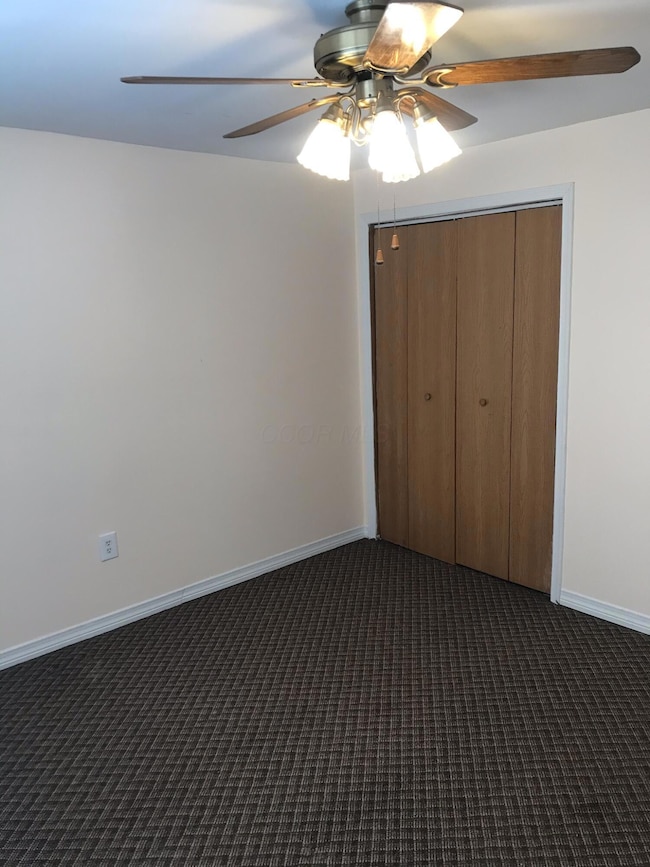 98 Buckeye Cir unit B098, Columbus, OH 43217 - photo 2