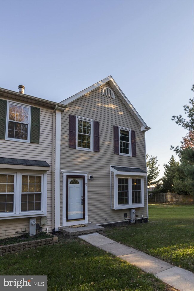23 Bridgeview Ct, Nottingham, MD 21236 - photo 2