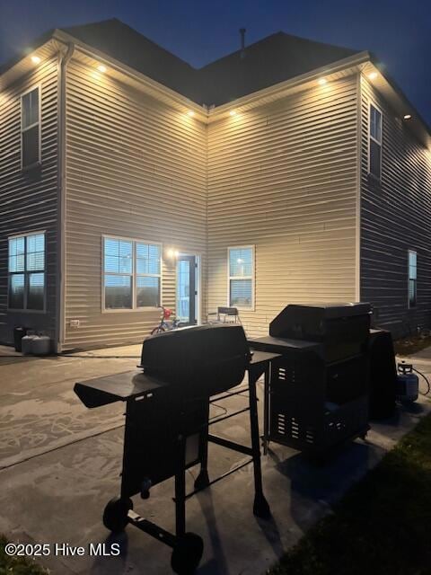 405 Savannah Dr, Jacksonville, NC 28546 - photo 3