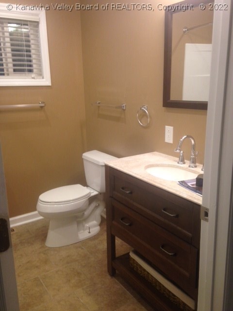 1210 Moore Ave, Dunbar, WV 25064 - photo 5