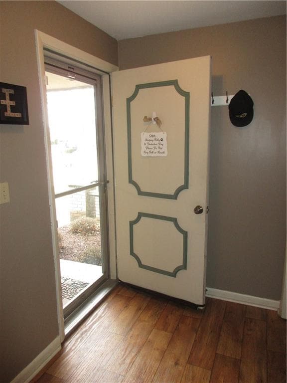 3005 Flintwood Dr, Columbus, IN 47203 - photo 3