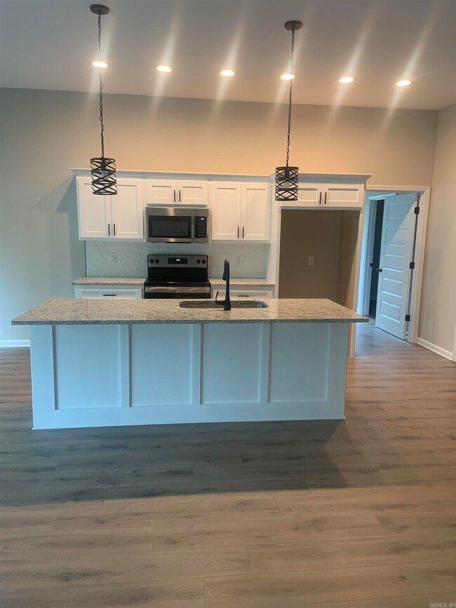 1909 N 26th St, Paragould, AR 72450 - photo 5