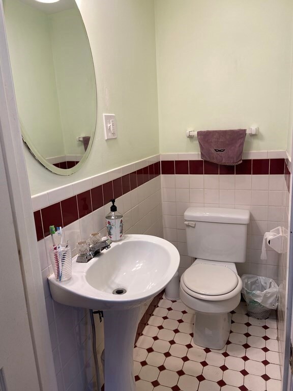 18 Pine St unit 1, West Newton, MA 02465 - photo 7