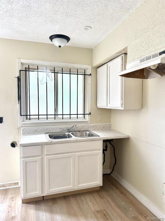 9397 Appoline St, Detroit, MI 48228 - photo 6