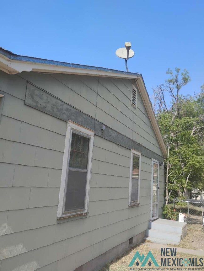 712 Pratt St, Carlsbad, NM 88220 - photo 3