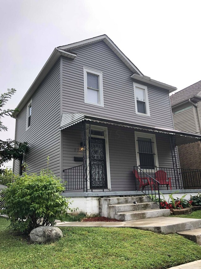 573 E Mithoff