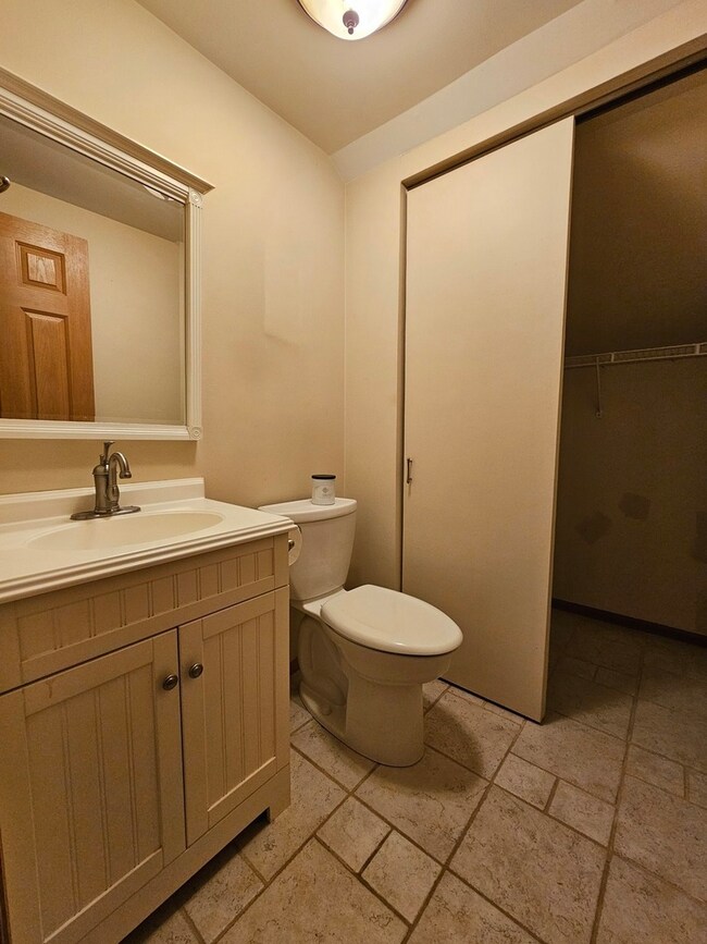 2037 Teton Pkwy unit 1, Algonquin, IL 60102 - photo 5