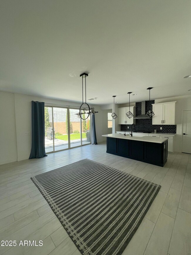 25710 N 20th Ln, Phoenix, AZ 85085 - photo 5