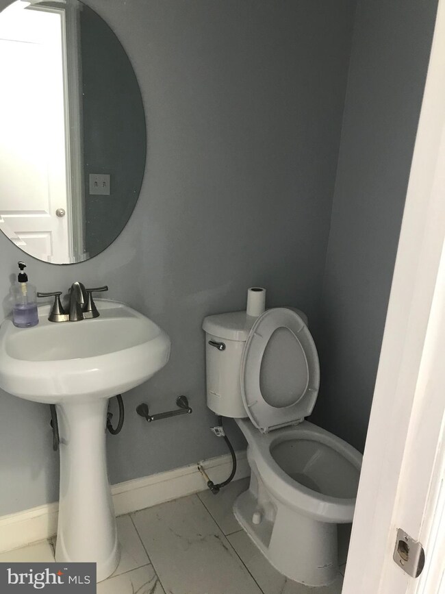 1516 Harford Square Dr, Edgewood, MD 21040 - photo 3