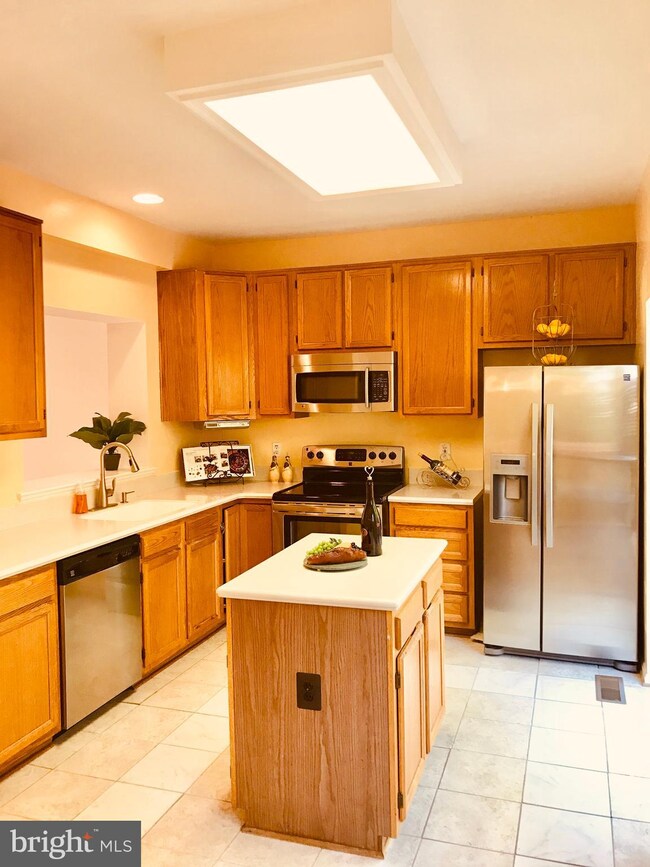 17293 Sligo Loop, Dumfries, VA 22026 - photo 5