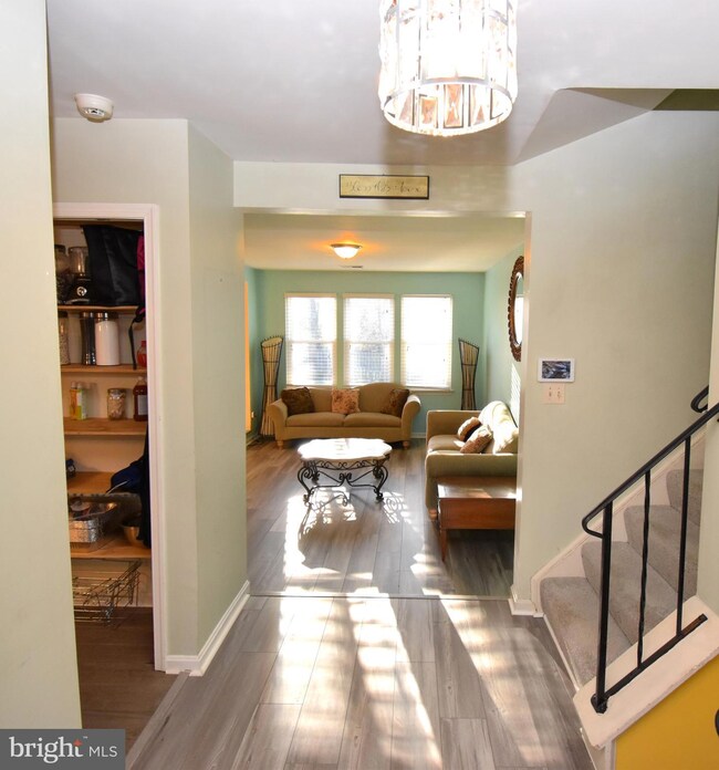 12205 Guinevere Rd, Glenn Dale, MD 20769 - photo 5