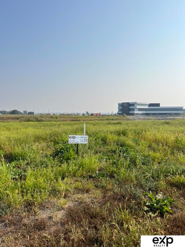 2006 Kara Way, Fremont, NE 68028 - photo 3