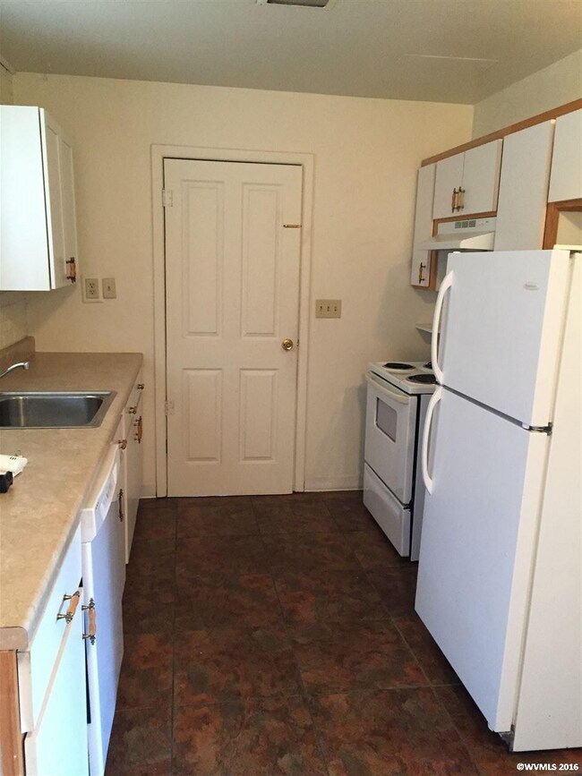 3345 Willa Ln SE, Salem, OR 97302 - photo 6