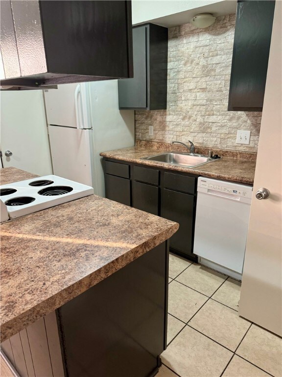 203 S Baggett St unit 10, Prairie Grove, AR 72753 - photo 2