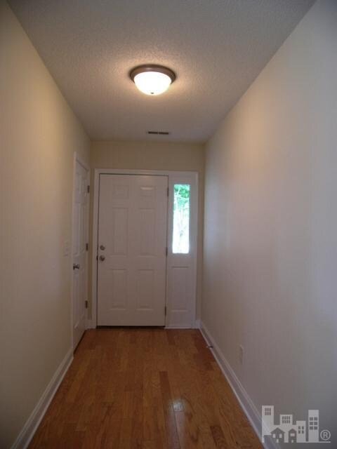 712 Hillside Dr, Wilmington, NC 28412 - photo 2