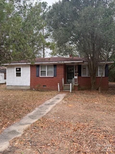 606 N Patterson St, Maxton, NC 28364 - photo 2