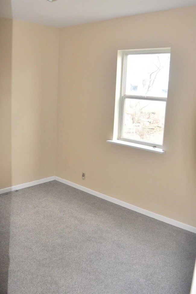 4316 Dearborn Ave, Hammond, IN 46327 - photo 7