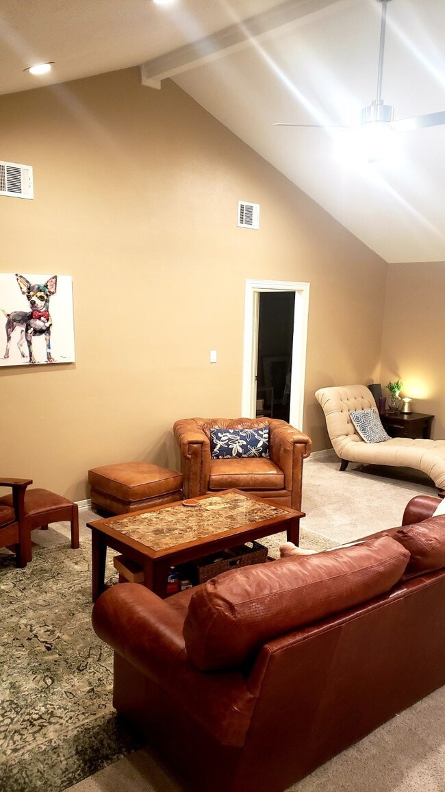 8707 Saratoga Forest Dr, Houston, TX 77088 - photo 5