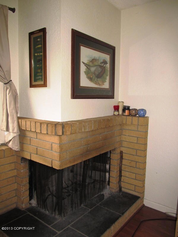 Living Room. Fireplace