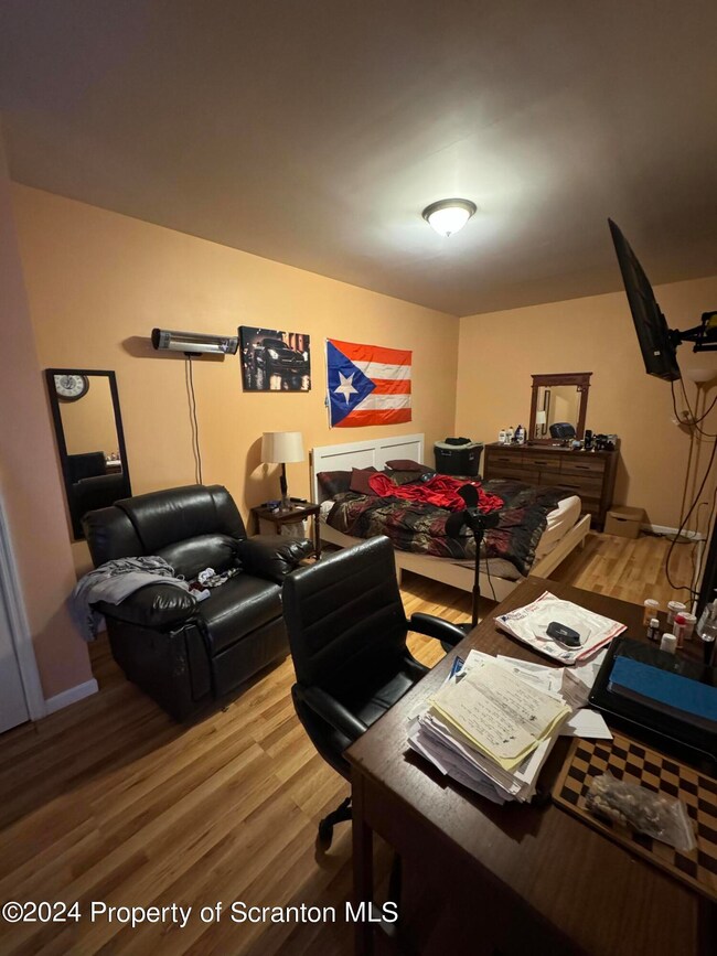 1300 Main St, Scranton, PA 18519 - photo 6