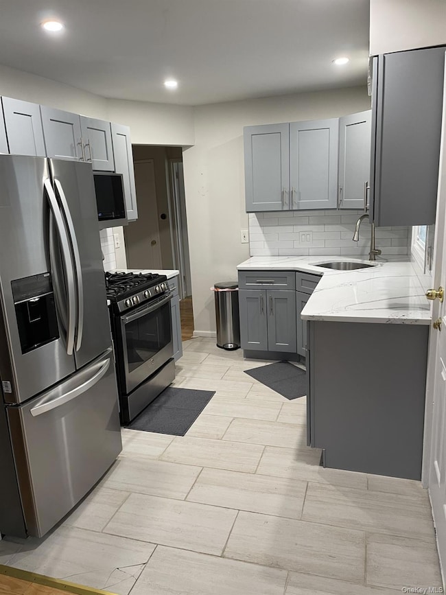 278 Devonshire Dr, New Hyde Park, NY 11040 - photo 5