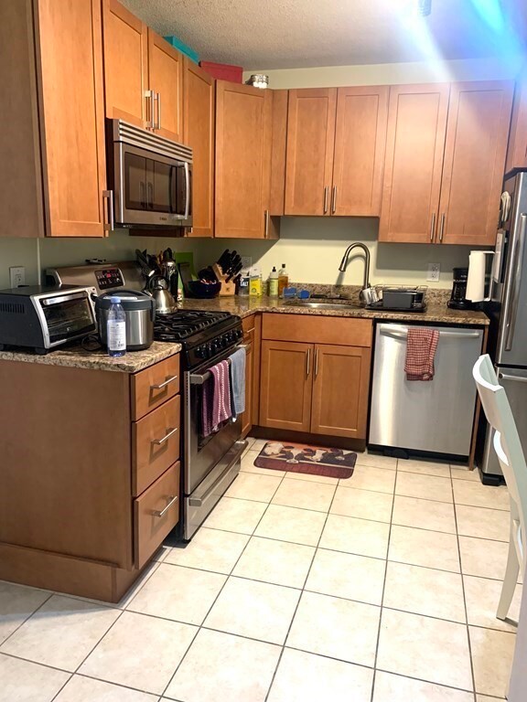 231 Washington St unit 3, Brookline, MA 02445 - photo 3