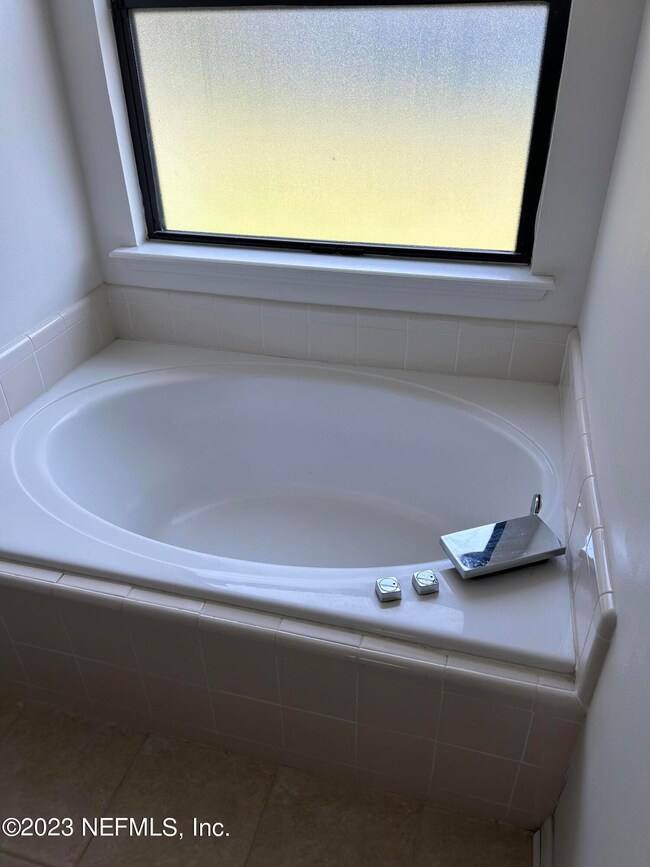 8155 Tessa Terrace E, Jacksonville, FL 32244 - photo 7