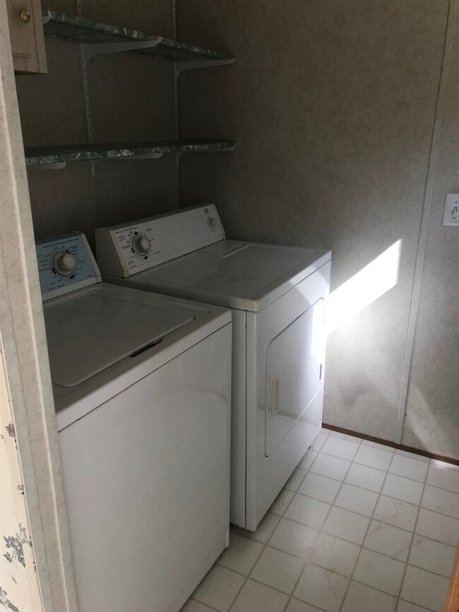 54 Carolina Ct, Crawfordville, FL 32327 - photo 5