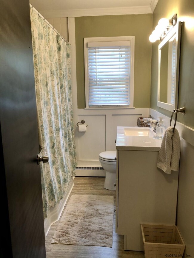 829 Whitney Dr, Schenectady, NY 12309 - photo 7