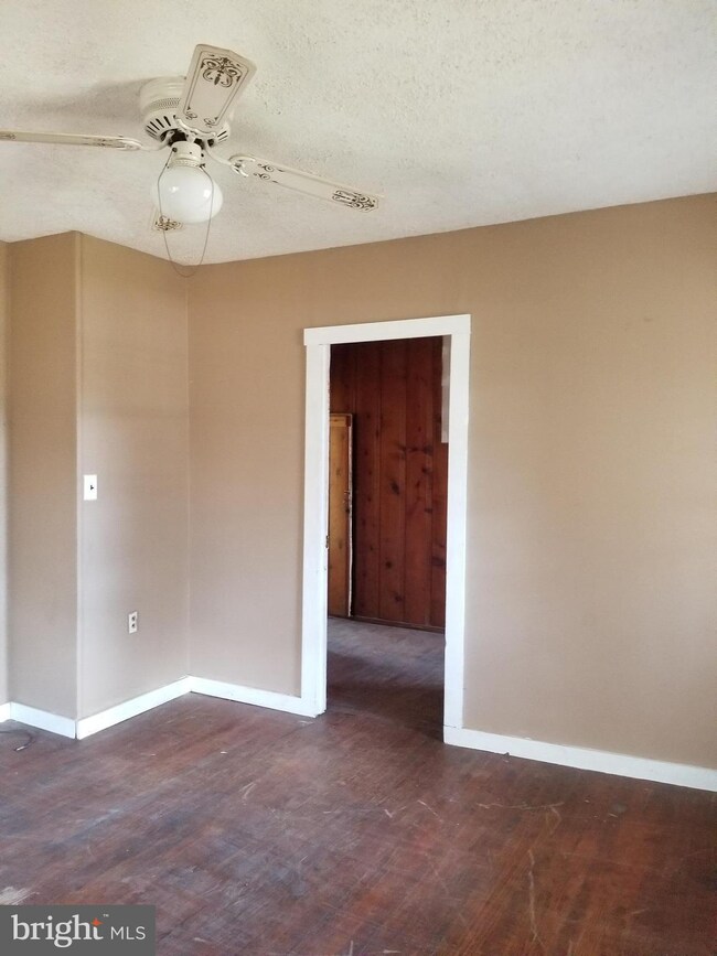 10814 Red Lion Rd, White Marsh, MD 21162 - photo 7