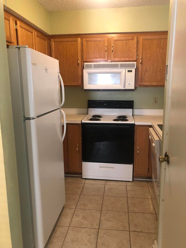 6115 Delmar Place, Jacksonville, FL 32205 - photo 5