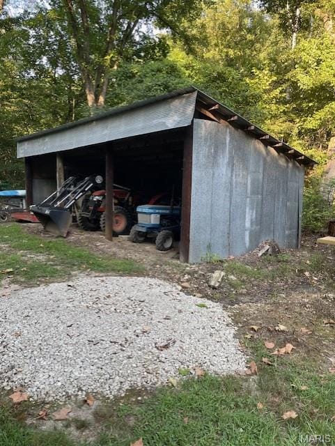 Tractor shed