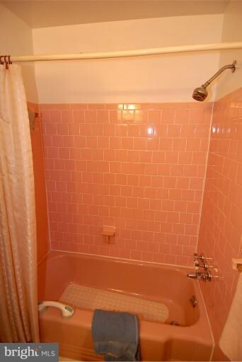 611 Abbott Ln, Falls Church, VA 22046 - photo 6