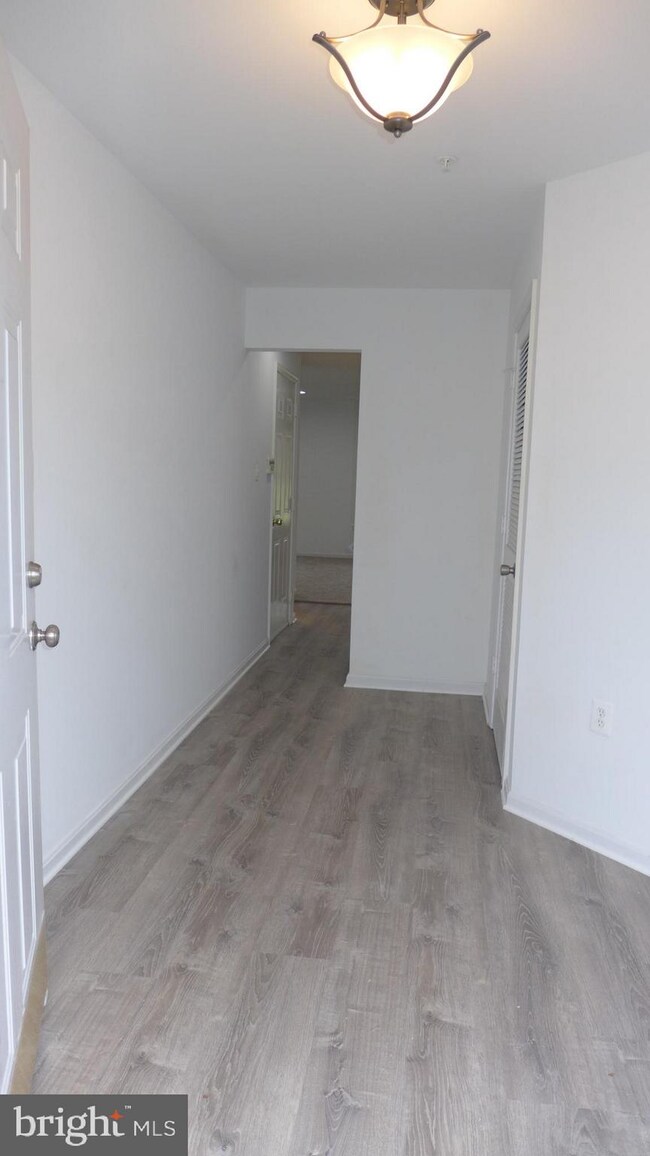 4635 Kings Mill Way, Owings Mills, MD 21117 - photo 3