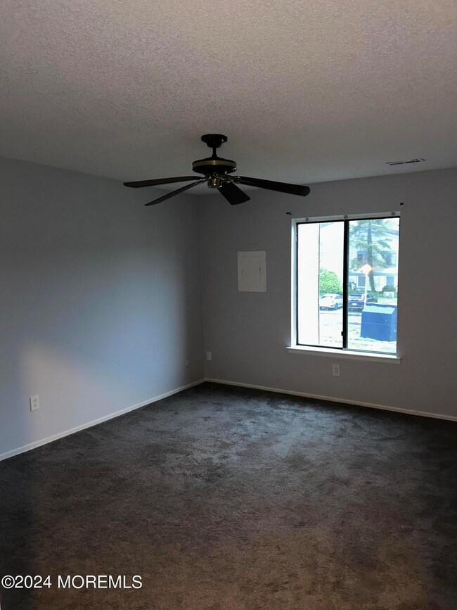 41 Newport Ct unit 251, Brick, NJ 08724 - photo 7