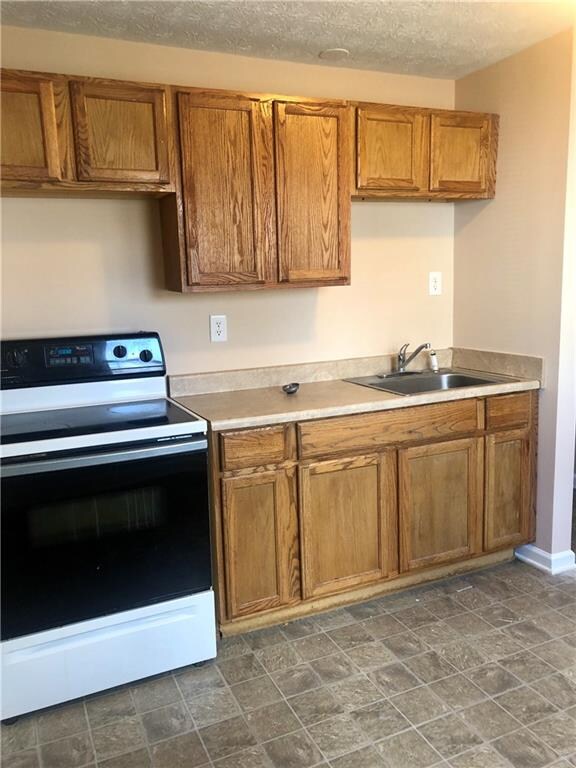 222 3rd St, Tipton, IN 46072 - photo 5