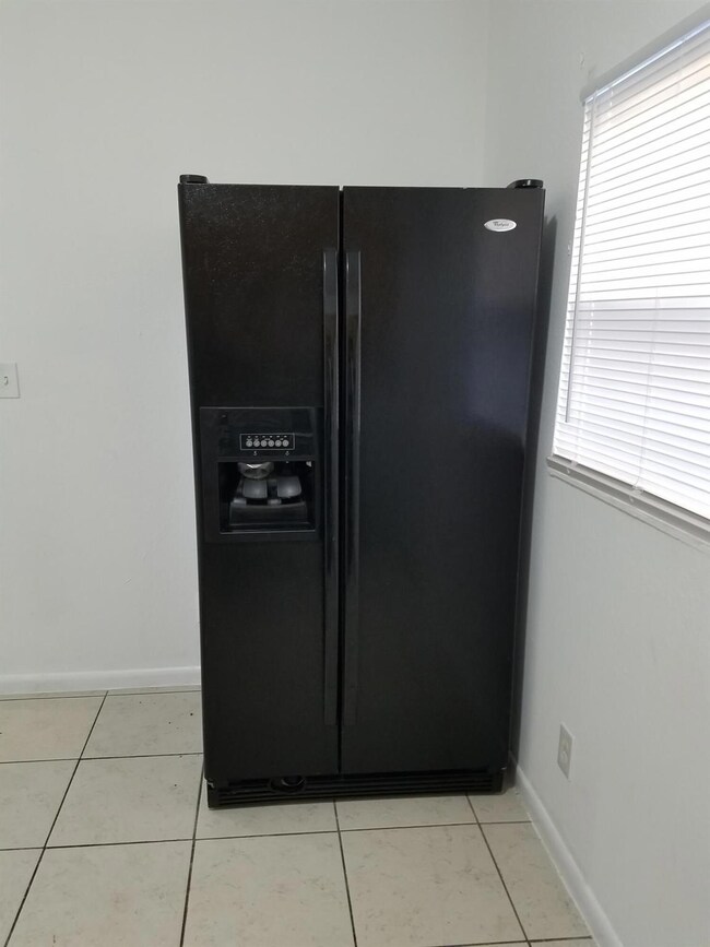 2009 Division Ave, West Palm Beach, FL 33407 - photo 5