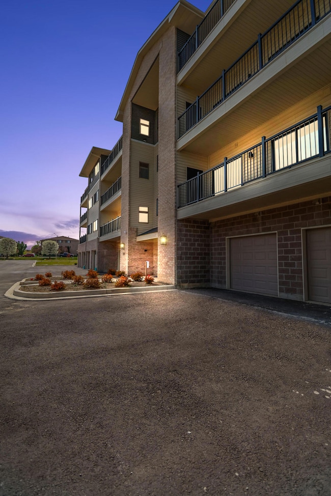 Brookstone North unit 37, Merrillville, IN 46410 - photo 3